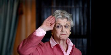 Muere la actriz Angela Lansbury a los 96 años de edad