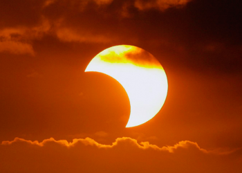 ¿Cómo ver un eclipse de Sol?