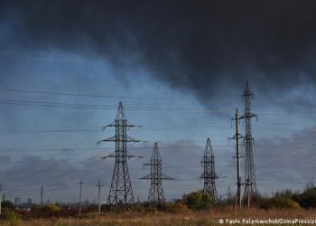 Ucrania anuncia cortes de energía en Kiev y otras regiones