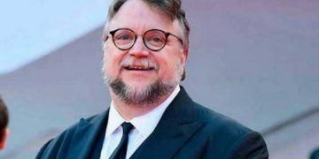 Guillermo del Toro extenderá beca a jóvenes animadores en honor a su madre