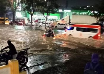 Así fue la lluvia que colapso la López Portillo