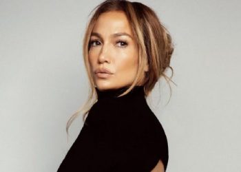 Te contamos para que usará Jennifer López 14 mil millones de dólares