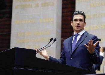 Reforma para ampliar la presencia del Ejército en las calles es un retroceso para el país, asegura Jorge Romero