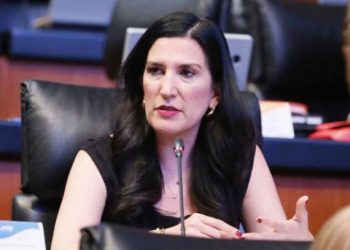 Kenia López Rabadán niega que tenga aspiraciones por la Presidencia de la República