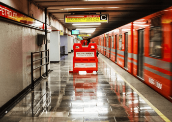 Subdirector General de Administración y Finanzas del Metro tiene responsabilidad de distintas irregularidades en asignación de material rodante