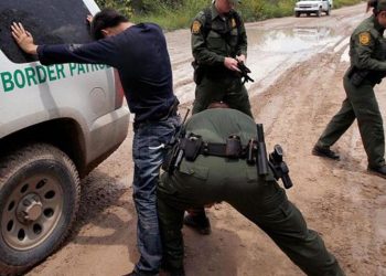 Estados Unidos rompe récord en detenciones de migrantes indocumentados