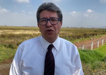 ¿Hay guerra sucia contra Monreal? Esto dijo el senador