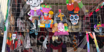 ¿Planeas poner una ofrenda o disfrazarte este Día de Muertos? Aquí te decimos algunos precios