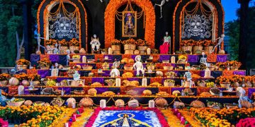 ¿El Día de Muertos es feriado?