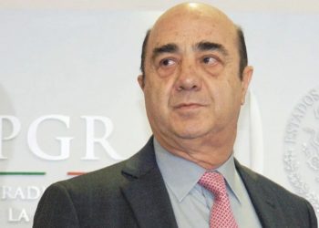 Analizan nueva cirugía a Jesús Murillo Karam