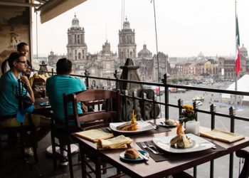 Estas son las acciones que está tomando Profeco ante cobros excesivos en restaurantes del Centro Histórico