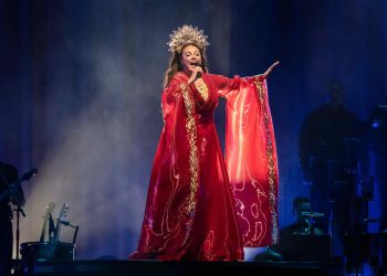 Sarah Brightman ofrece noche de fantasía musical