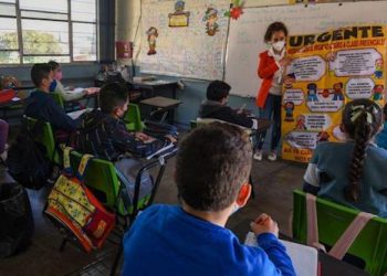 ¿Qué efectos tendrá el freno a prueba piloto de nuevo plan de estudios de la SEP?