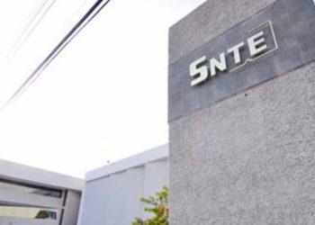 Esto pide el SNTE en el Día Mundial de las y los Docentes