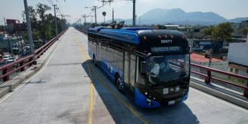 Incumplió GCDMX en más de cinco ocasiones puesta en marcha de Trolebús Elevado en Iztapalapa
