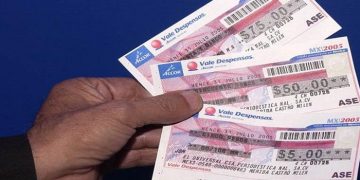 Anuncia Hacienda y FSTSE que vales de fin de año a trabajadores al servicio del estado alcanzarán los 13 mil 700 pesos