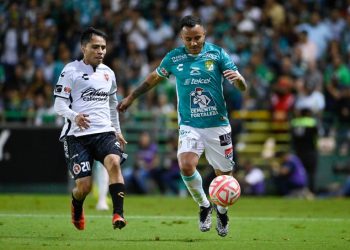 León rescata empate y queda listo para el repechaje