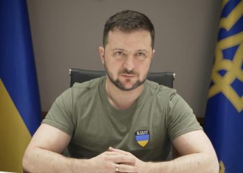 Advierte Zelenski que Rusia ayudará a Irán con su programa nuclear a cambio de drones