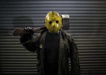 Terror en España: dos muertos y decenas de detenidos en fiesta de Halloween