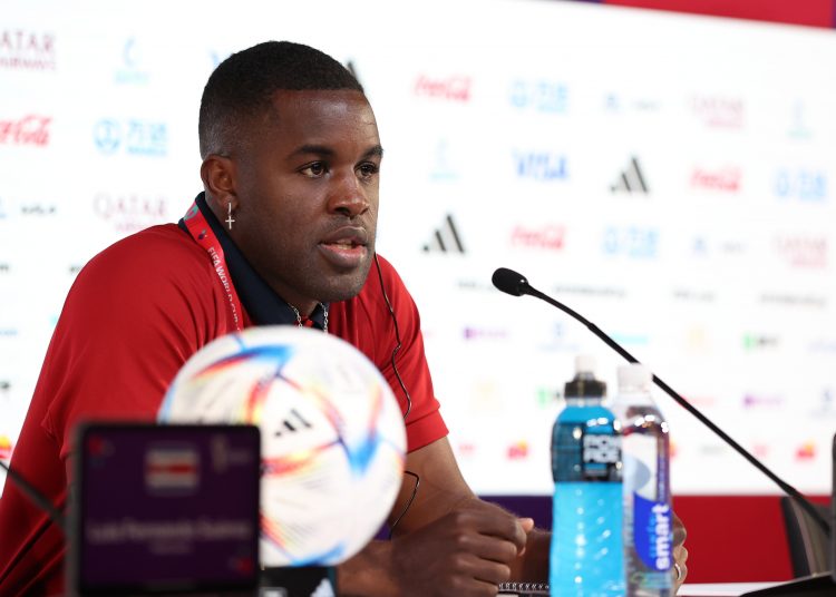 Doha (Qatar), 26/11/2022.- Costa Rica's Joel Campbell speaks during a press conference at the Qatar National Convention Center (QNCC) in Doha, Qatar, 26 November 2022. Costa Rica will face Japan in their FIFA World Cup 2022 group E soccer match on 27 November. (Mundial de Fútbol, Japón, Catar) EFE/EPA/ABEDIN TAHERKENAREH