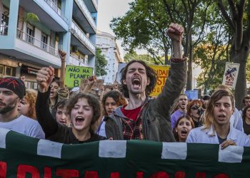 Ciudadanos se movilizan en varios países para exigir justicia climática