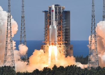 Otro cohete chino fuera de control caerá a la Tierra