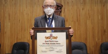 La UDG le otorga doctorado honoris causa al creador de la CONABIO