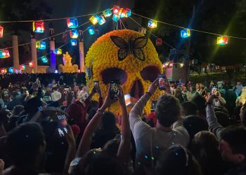 Chapultepec celebra el Día de Muertos con recorrido nocturno