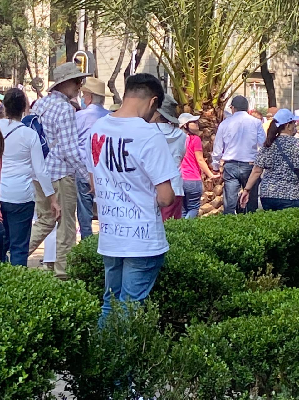 GALERÍA: Te Dejamos Las Imágenes De La Marcha En Defensa Del INE ...