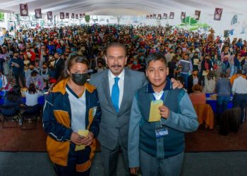 Desarrollo social y educación para atizapanses en 1er año de gobierno: Pedro Rodríguez