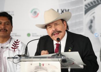 Armando Guadiana hace el feo a las encuestas patito. ¿Qué pide del INE?