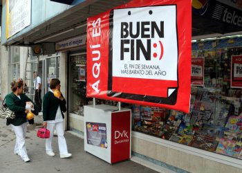 Decepcionan a compradores ofertas del Buen Fin en centros comerciales del Estado de México