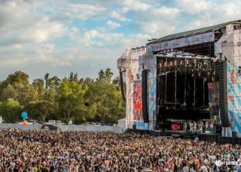¿Fuiste al Corona Capital? Usuarios reportan brote de piojos