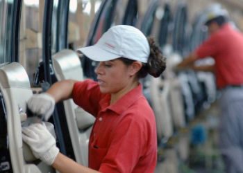 Destaca López Obrador récord en creación de empleos