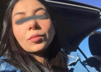 FGJ CDMX investiga muerte de joven que presuntamente se aventó de taxi en Iztapalapa