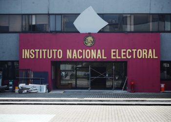 Encuesta de INE revela apoyo a reforma electoral de AMLO