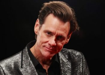 Rusia sanciona a 100 ciudadanos canadienses, incluyen al actor Jim Carrey