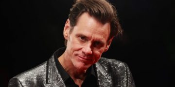Rusia sanciona a 100 ciudadanos canadienses, incluyen al actor Jim Carrey