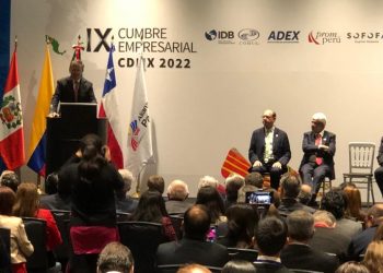Ebrard inaugura la Cumbre Empresarial de la Alianza del Pacífico