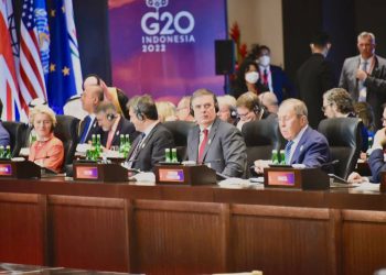 Marcelo Ebrard participó en el primer día de actividades del G20