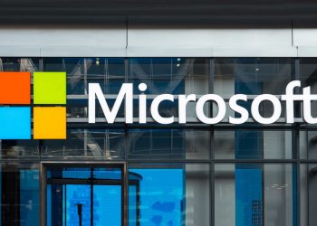 Microsoft mantendrá su apoyo tecnológico a Ucrania en 2023