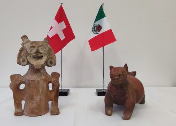 Suiza devuelve a México dos esculturas precolombinas confiscadas en Basilea