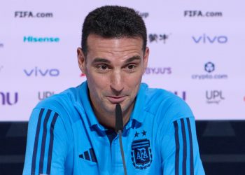 Lionel Scaloni, criticó este lunes la fecha asignada al partido por la Finalissima contra España, en marzo próximo