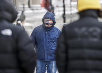 Nueva York declara estado de emergencia por tormenta helada