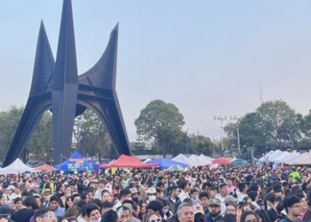 Caos, enojo y llanto por boletos falsificados para concierto de Bad Bunny