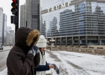 Nueva York declara estado de emergencia por tormenta helada