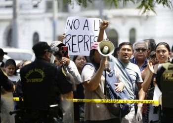 Perú eleva la cifra de muertos por protestas
