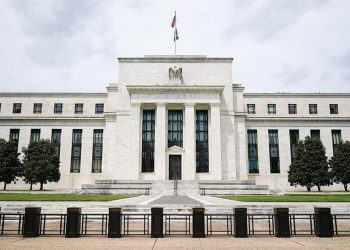 La Fed ralentiza la subida de los tipos con un aumento de medio punto
