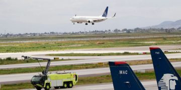 Ingresan a México más de 18 millones de turistas internacionales vía aérea en 2022
