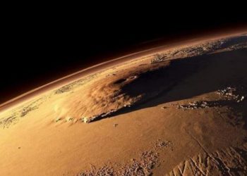 La superficie de Marte oculta un interior más tumultuoso